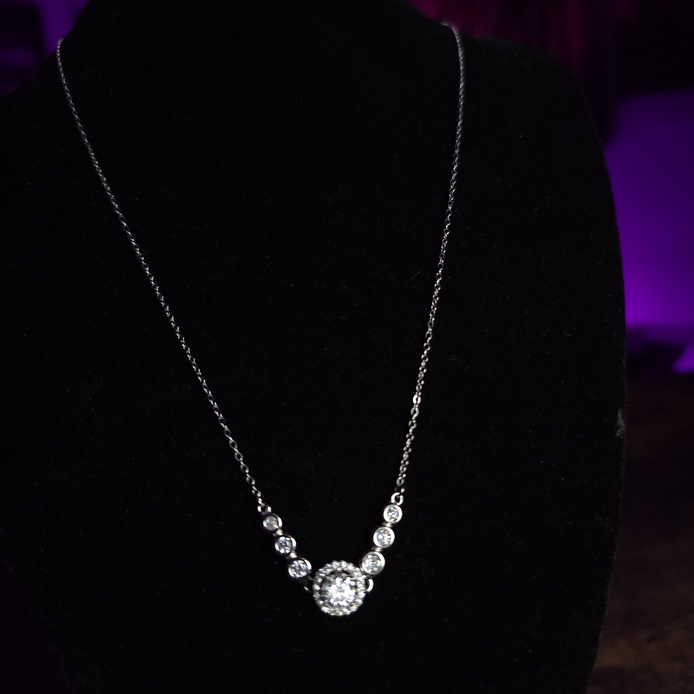 .5 Ct Moissanite 925 Silver Necklace - Picture 5 of 6